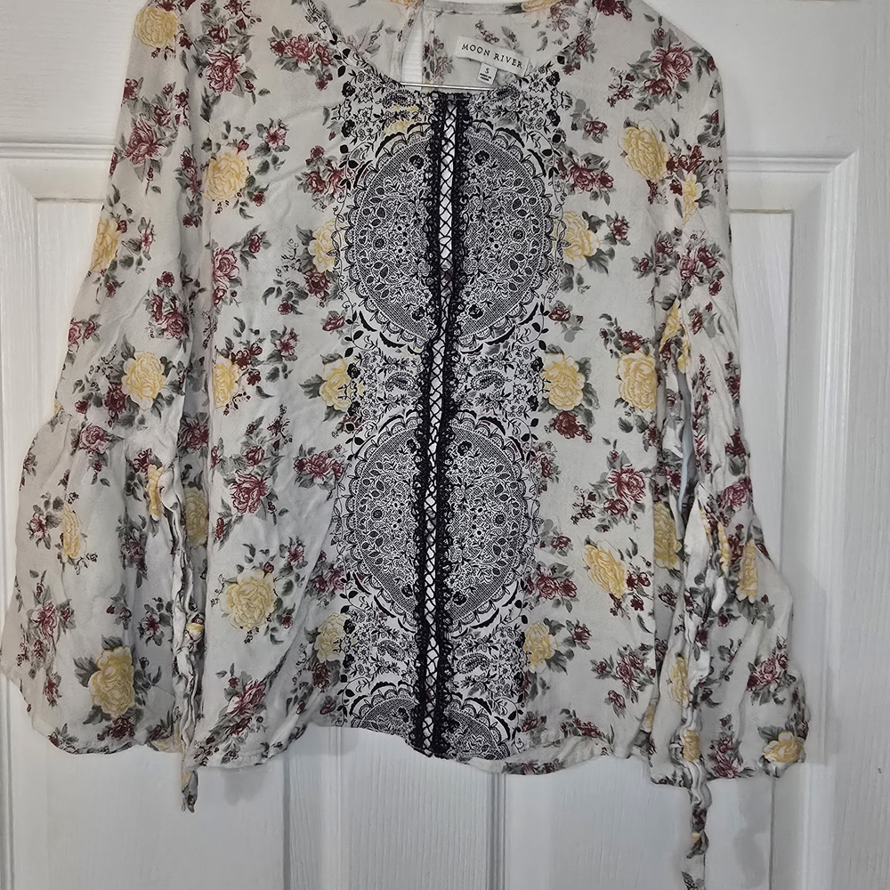 Moon River Floral Women's Top - Cream and Yellow
